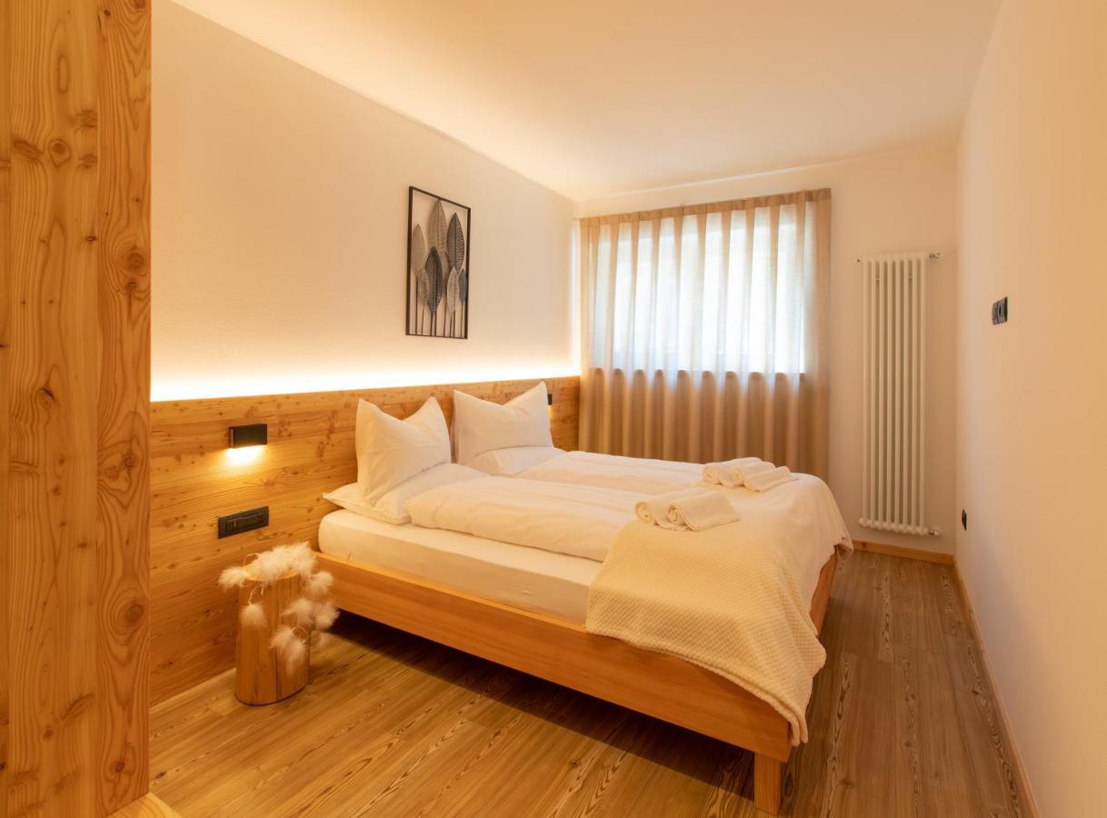 Brenta Rosso - Charme Apartments Fai della Paganella Εξωτερικό φωτογραφία