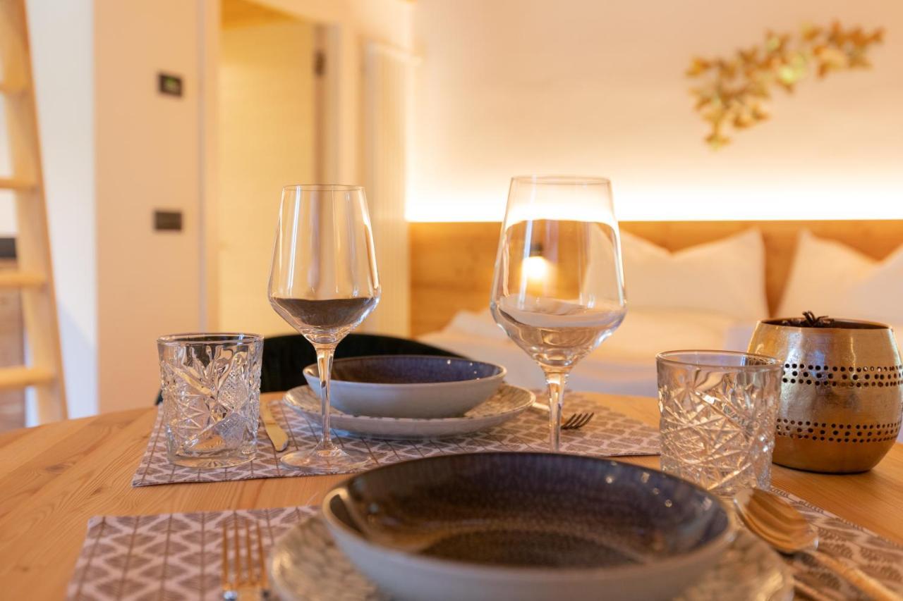 Brenta Rosso - Charme Apartments Fai della Paganella Εξωτερικό φωτογραφία
